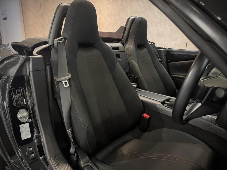 MX5 ROADSTER S - Image 9